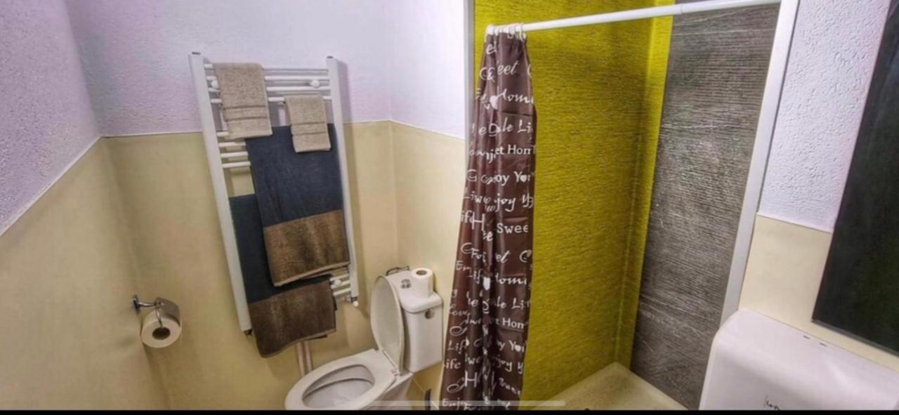 La Nuc O Camera Săcele Exteriör bild